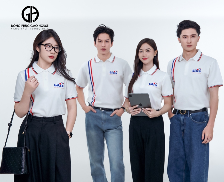 Đặt áo công ty