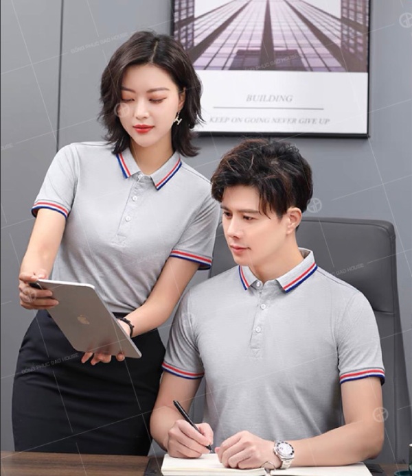 Đặt áo công ty