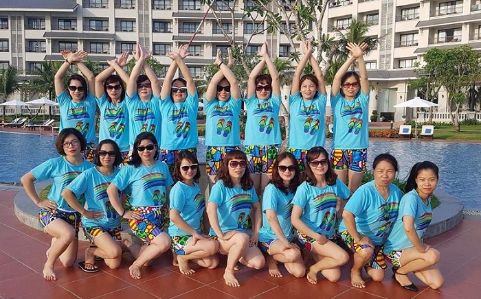 Đồng phục nhóm đi du lịch
