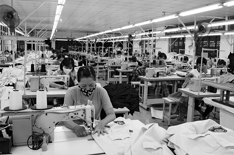 Khám Phá Thế Giới Của Xưởng Dệt May