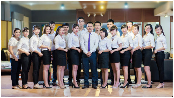 May đồng phục nhân viên