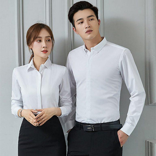 Sự Quyến Rũ và Tác Động Của Đồng Phục Công Sở
