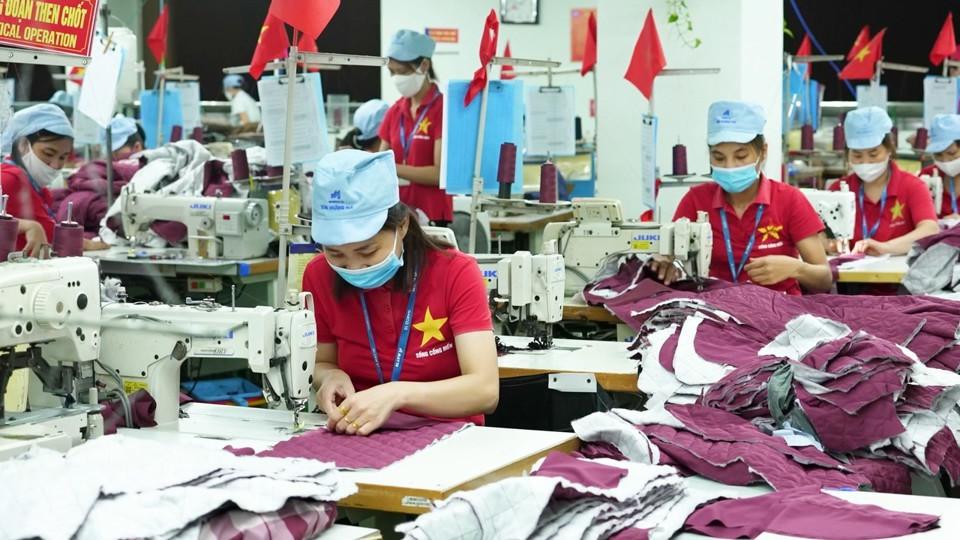 Xưởng dệt may Nơi hội tụ nghệ thuật và công nghệ