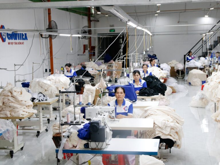 Xưởng may gia công quần áo Gavitex